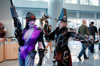 Illustration for article titled So. Much. Armor: A Collection Of Glorious BlizzCon Cosplay!